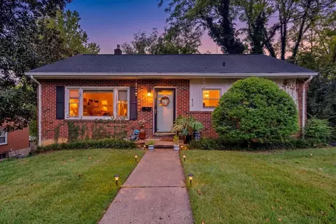 810-812 Welton Ave SW, Roanoke, VA 24015