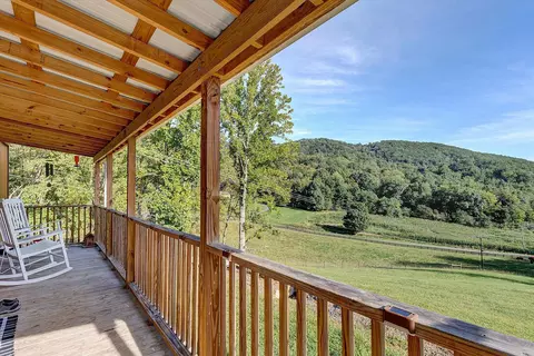 Exterior - 7506 Roaring Run Rd, Covington, VA 24426 photo 2 of 6