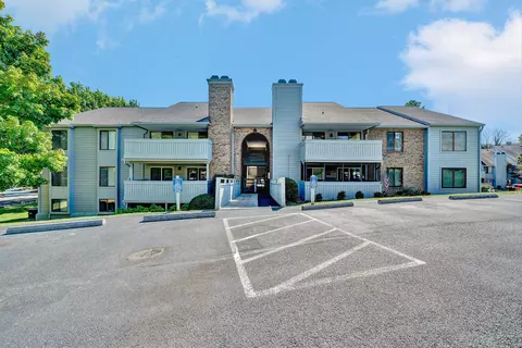 2523 Gatehouse Ln, Salem, VA 24153