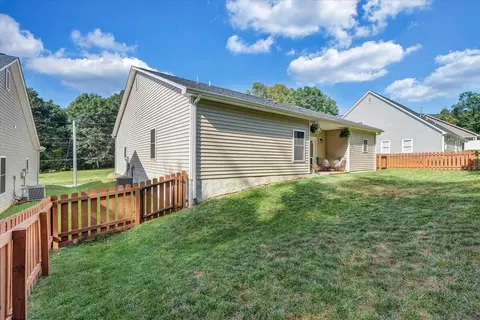 Exterior - 4269 Daugherty Rd, Salem, VA 24153 photo 5 of 11