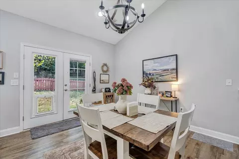 Dining - 4269 Daugherty Rd, Salem, VA 24153 photo 1 of 3
