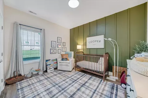 Bedroom - 4269 Daugherty Rd, Salem, VA 24153 photo 2 of 3
