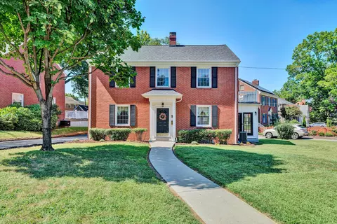 1701 Mount Vernon Rd SW, Roanoke, VA 24015