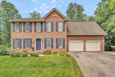 6092 Cezanne Ct, Roanoke, VA 24018