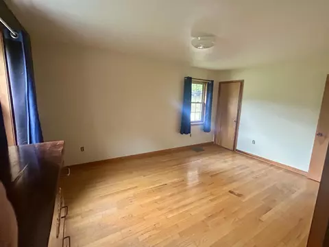 Bedroom - 576 Alpine Rd, Buchanan, VA 24066 photo 2 of 4