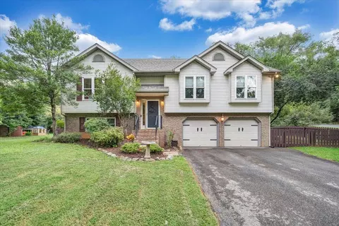 1324 Trevino Dr NE, Roanoke, VA 24019