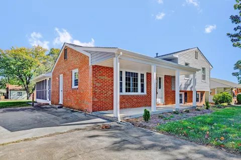906 Citadel Ln, Salem, VA 24153