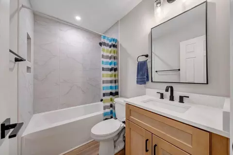 Bath - 320 Fingerlake Rd, Penhook, VA 24137 photo 3 of 4