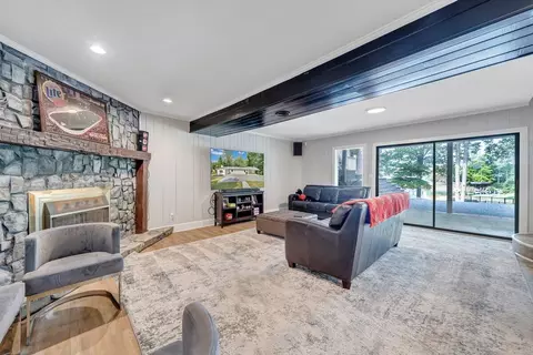 Living - 320 Fingerlake Rd, Penhook, VA 24137 photo 3 of 6