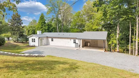 Exterior - 320 Fingerlake Rd, Penhook, VA 24137 photo 4 of 17