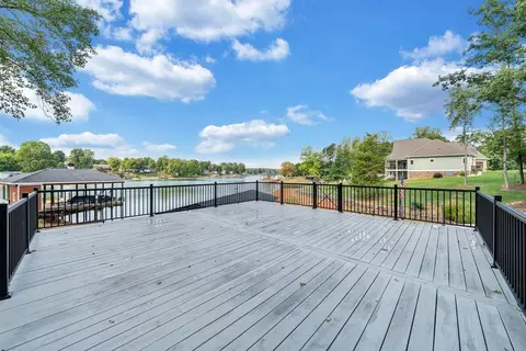 Exterior - 320 Fingerlake Rd, Penhook, VA 24137 photo 16 of 17