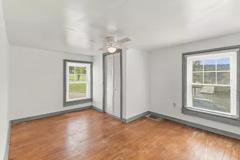 Bedroom - 121 Branch Rd, Eagle Rock, VA 24085 photo 3 of 6