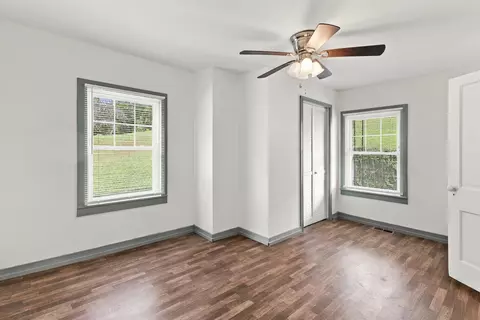 Bedroom - 121 Branch Rd, Eagle Rock, VA 24085 photo 2 of 6