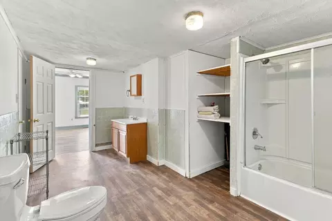 Bath - 121 Branch Rd, Eagle Rock, VA 24085 photo 2 of 2