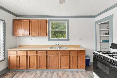 Kitchen - 121 Branch Rd, Eagle Rock, VA 24085 photo 2 of 2