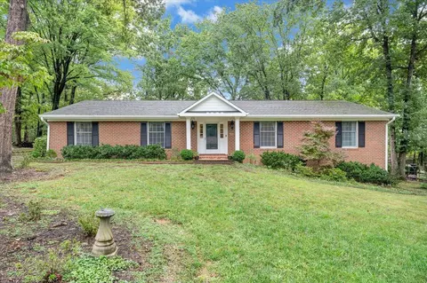 3010 Links Manor Dr, Salem, VA 24153
