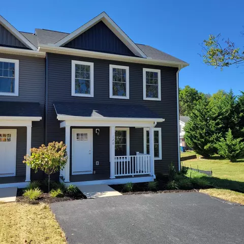 120 Craig St, Christiansburg, VA 24073