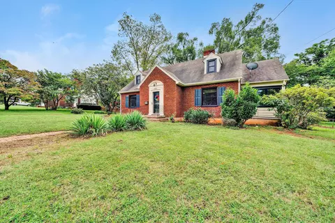 Exterior - 1019 Halliahurst Ave, Vinton, VA 24179 photo 12 of 14