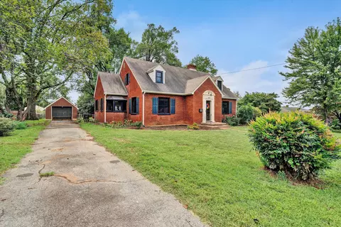 Exterior - 1019 Halliahurst Ave, Vinton, VA 24179 photo 13 of 14