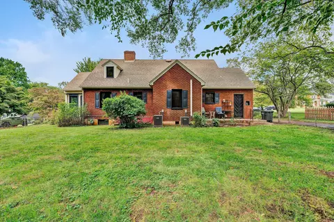 Exterior - 1019 Halliahurst Ave, Vinton, VA 24179 photo 14 of 14