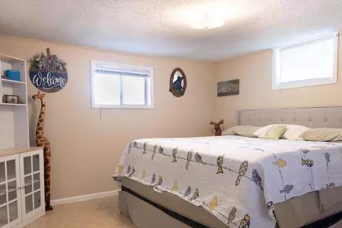 Bedroom - 3545 Orange Ave NE, Roanoke, VA 24012 photo 4 of 4