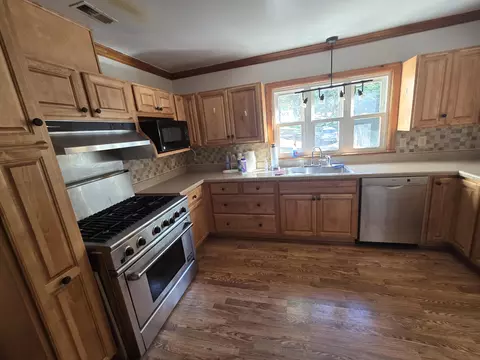 Kitchen - 680 Park Ln, Halifax, VA 24558 photo 2 of 2