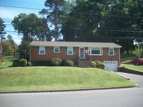 4539 Oakland Blvd NW, Roanoke, VA 24012
