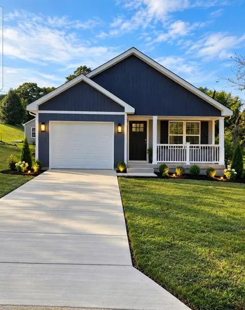 702 Finney Dr, Vinton, VA 24179
