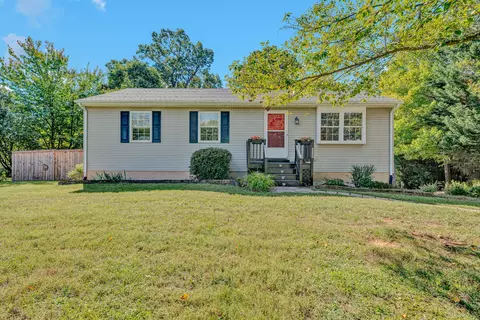 4836 Oak Rd NW, Roanoke, VA 24017