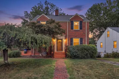 2306 Berkley Ave SW, Roanoke, VA 24015