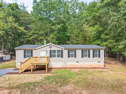 1523 Moccasin Path Trl, Huddleston, VA 24104