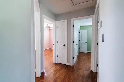 Entry Way - 635 E Augusta Ave, Vinton, VA 24179 photo 1 of 2