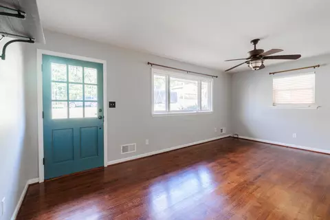 Living - 635 E Augusta Ave, Vinton, VA 24179 photo 1 of 2