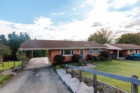 Other - 635 E Augusta Ave, Vinton, VA 24179 photo 1 of 17