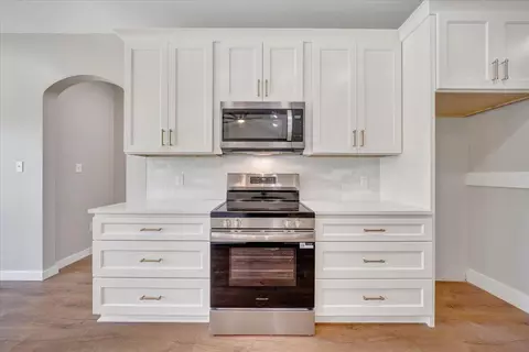 Kitchen - 45 Summerfield Rd, Hardy, VA 24101 photo 2 of 2
