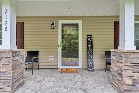 Exterior - 2126 Brookside Ln SE, Roanoke, VA 24014 photo 3 of 4