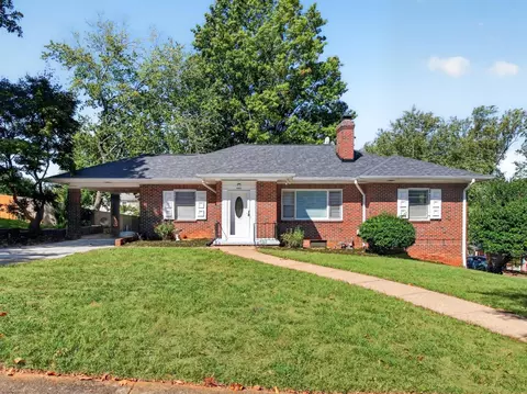 4401 Hilltop Dr, Lynchburg, VA 24502