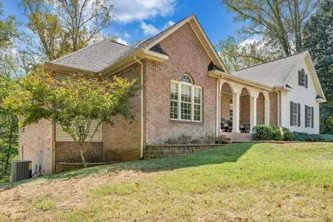 Exterior - 203 Windcrest Dr, Vinton, VA 24179 photo 20 of 22