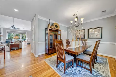 Dining - 203 Windcrest Dr, Vinton, VA 24179 photo 1 of 4