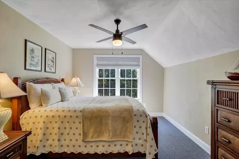 Bedroom - 203 Windcrest Dr, Vinton, VA 24179 photo 5 of 7
