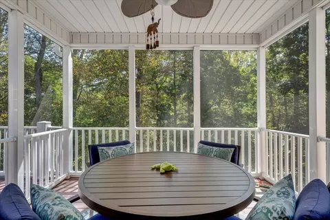 Exterior - 203 Windcrest Dr, Vinton, VA 24179 photo 5 of 22