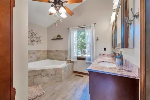 Bath - 1182 Rabbit Dr, Thaxton, VA 24174 photo 1 of 9