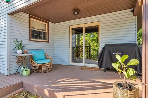 Exterior - 1182 Rabbit Dr, Thaxton, VA 24174 photo 8 of 22
