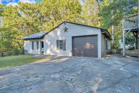 Exterior - 1182 Rabbit Dr, Thaxton, VA 24174 photo 12 of 22