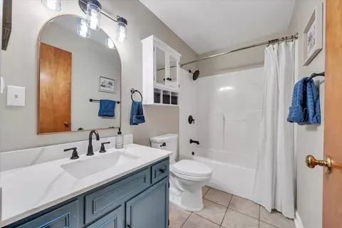 Bath - 1182 Rabbit Dr, Thaxton, VA 24174 photo 8 of 9