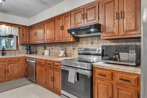 Kitchen - 1182 Rabbit Dr, Thaxton, VA 24174 photo 4 of 5