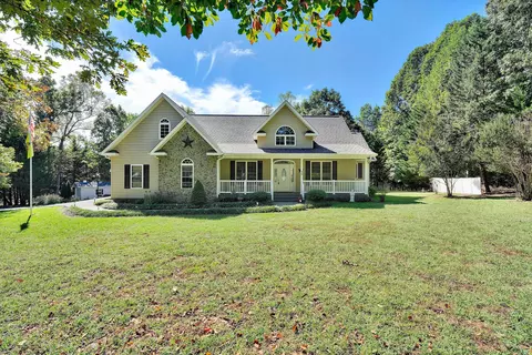 30 Cheyenne Ln, Rocky Mount, VA 24151