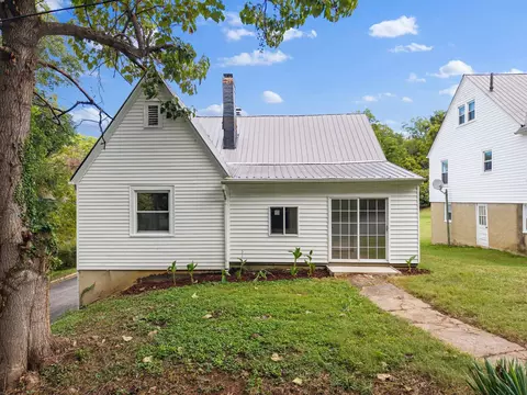 114 Cemetery St, Martinsville, VA 24112