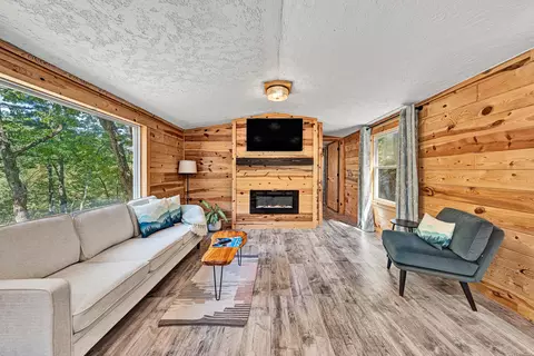 Living - 106 Deerhill Rd, Goodview, VA 24095 photo 3 of 3