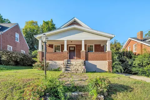 3216 Greenland Ave NW, Roanoke, VA 24012